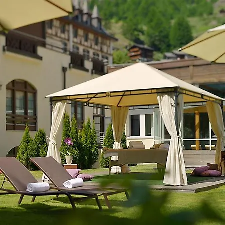 Sleeps 4 Pool Wifi زيرمات